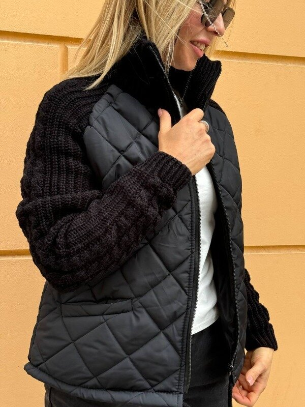 Amelia | Winter Jacket with Knitted Sleeves