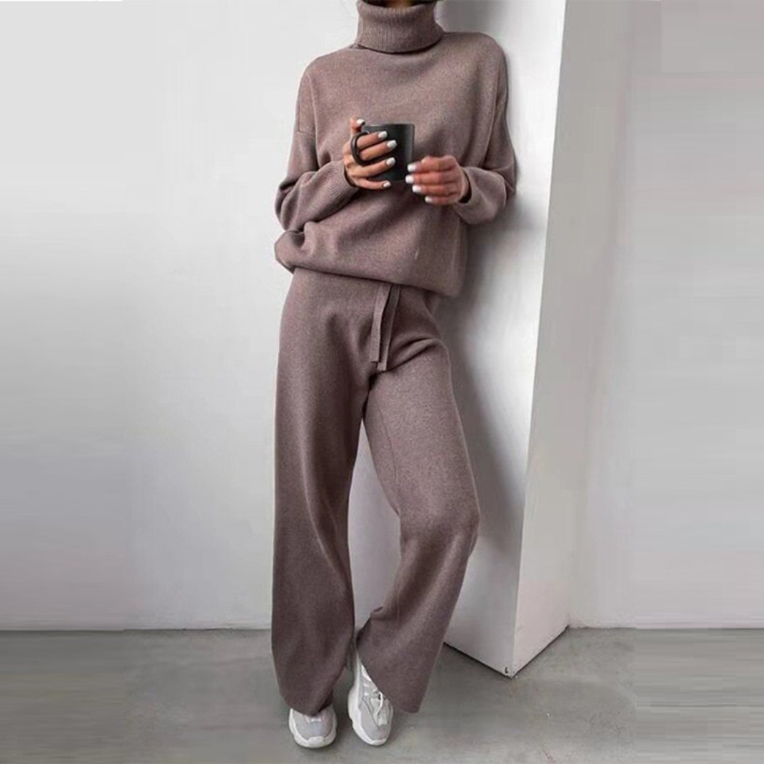 Yara | Turtleneck and Joggers 2-piece set